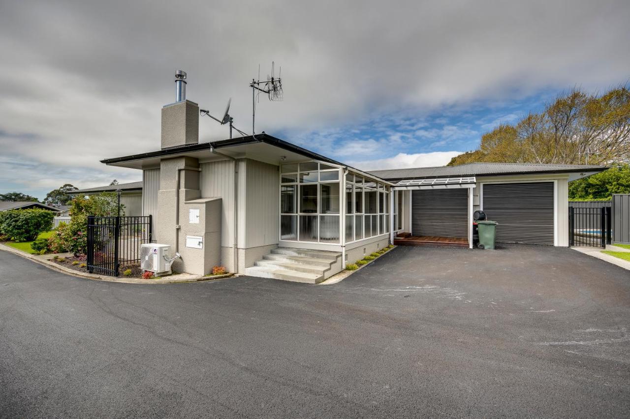 Belmont Pool Paradise - Havelock North Home Exteriér fotografie